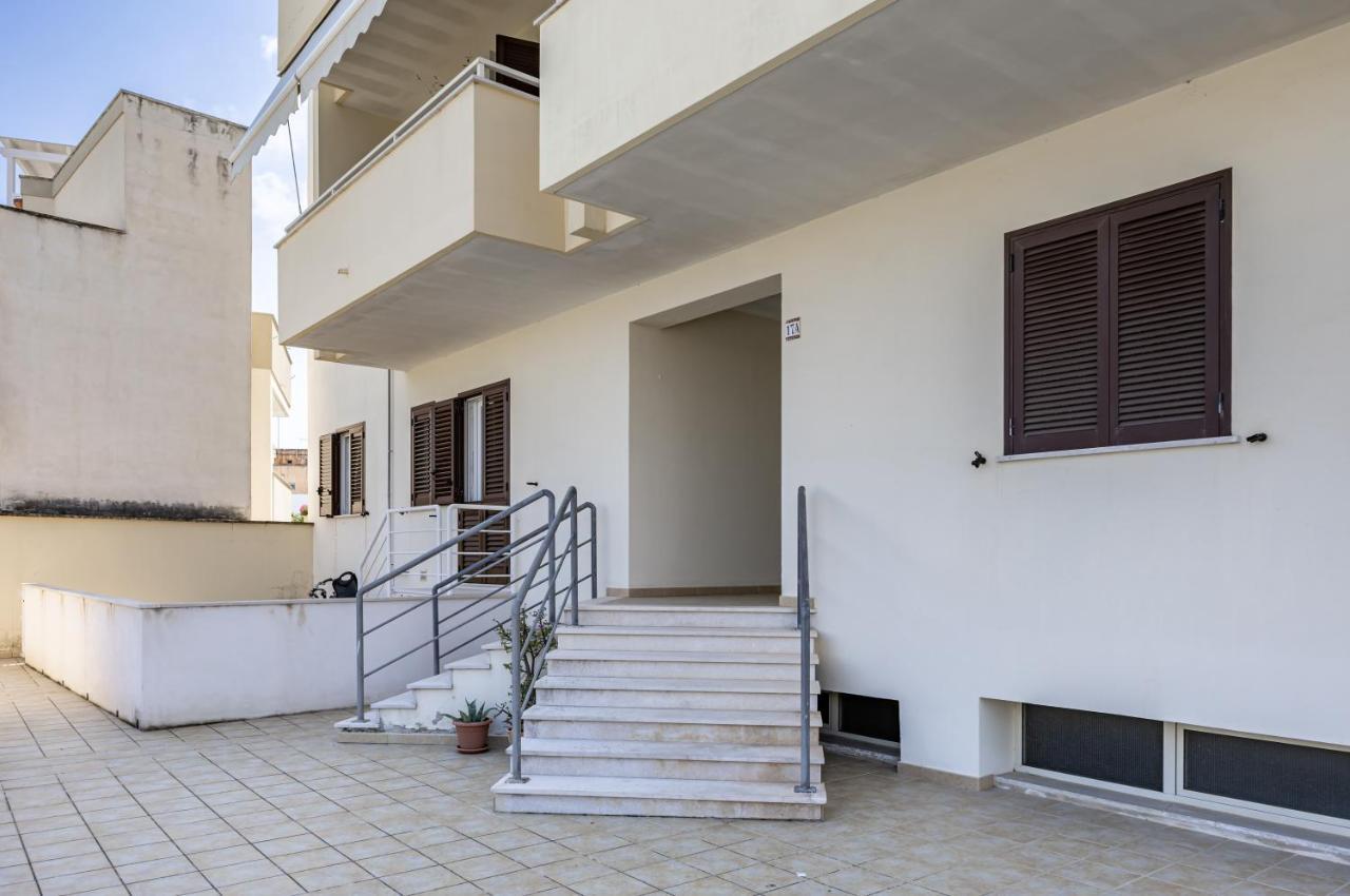 A Casa Da Massimo Central Apartment With Parking Otranto Exterior photo